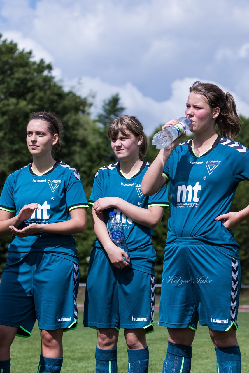 Bild 51 - Bundesliga Aufstiegsspiel B-Juniorinnen VfL Oldesloe - TSG Ahlten : Ergebnis: 0:4